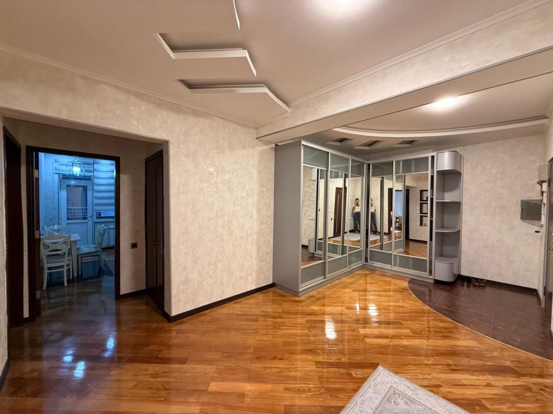 İcarəyə verilir 2 otaqlı yeni tikili 100 m² — Mənzil, Bakı (5)