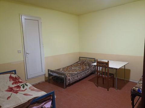 1 Nəfər Üçün 100AZN (3 nəfərlik otaq) Kommunal Daxil Deyil Remontlu — Bakı