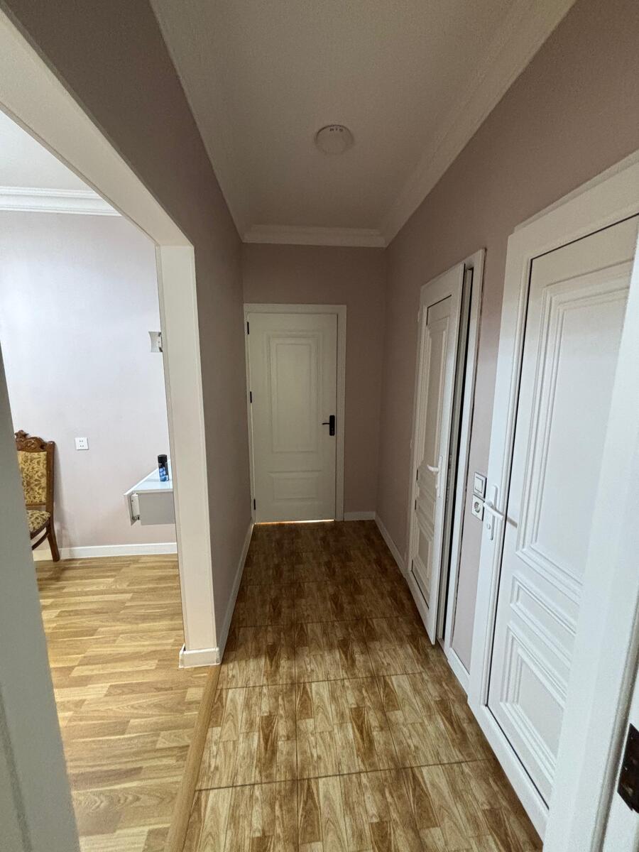 Satılır 4 otaqlı köhnə tikili 90 m² — Mənzil, Bakı (8)