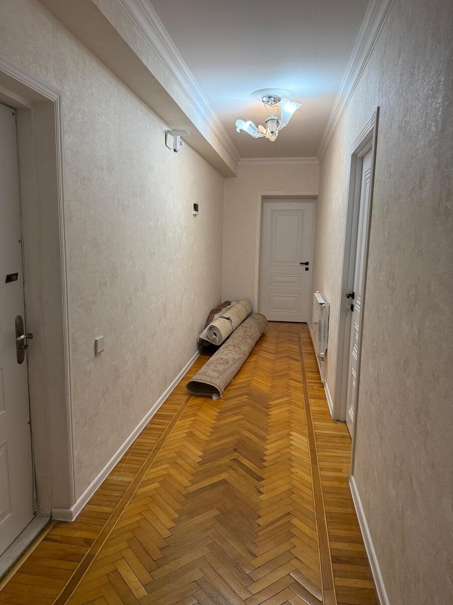 Satılır 3 otaqlı köhnə tikili 90 m² — Mənzil, Bakı (11)