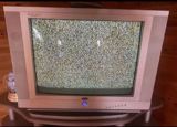 Klassik borulu televizor (CRT), gümüşü korpuslu, iri ekranlı model — AMEDA 555-EGM — Elektronika