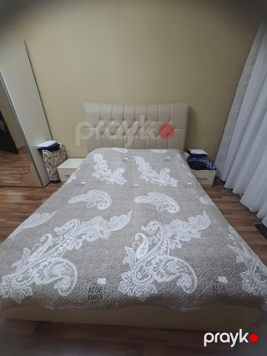 Yataq otağı dəsti:BAZALI KROVAT,2 Tumboçka+trumo+şkaf Tərkibi: - İki — Yataq otağı mobilya dəstləri, Bakı (2)