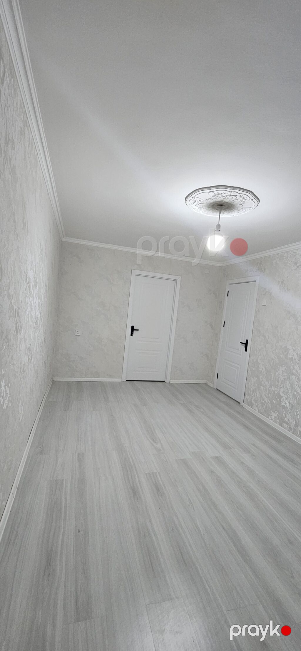 Rüstəm Rüstəmov Neftçilər metrosunun yanında, cəmi 3 dəqiqəlik — Mənzil, Bakı (4)