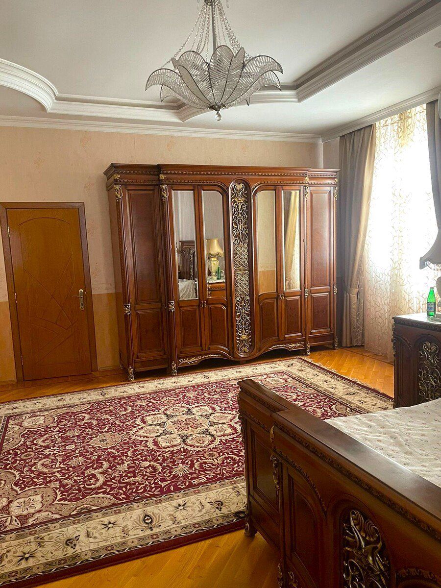 Satılır 7 otaqlı həyət evi/bağ evi 380 m² — Ev, villa, Bakı (11)