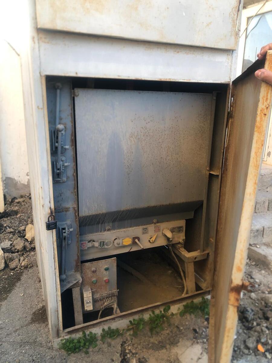 Yüksək gərginlikli vakuum açarı — Təmir və inşaat, Bakı (2)