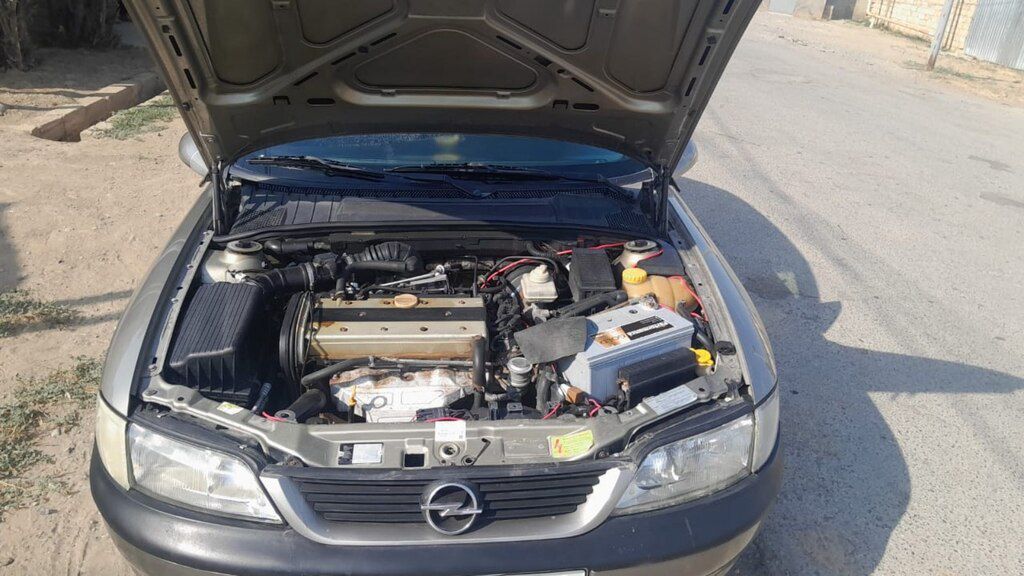 Opel Vectra, 2.0 L, 1996 il, 300 000 km — Avtomobillər, Bakı (9)