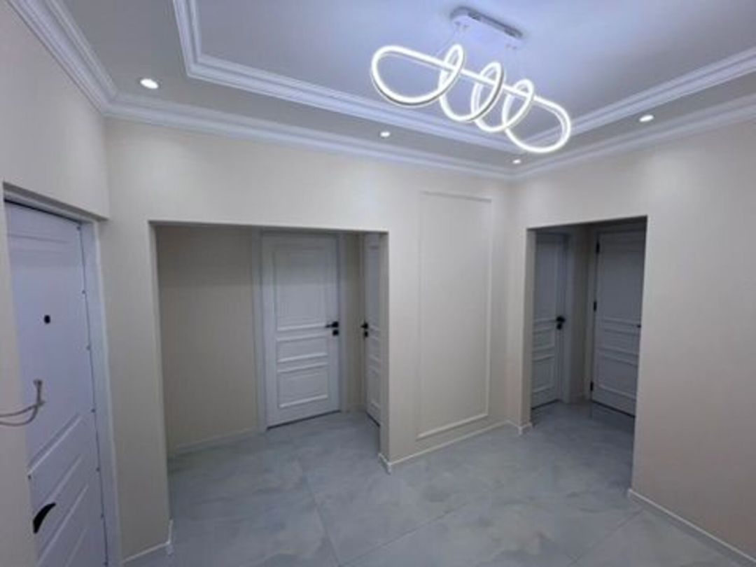 Satılır 4 otaqlı köhnə tikili 110 m² — Mənzil, Bakı (11)
