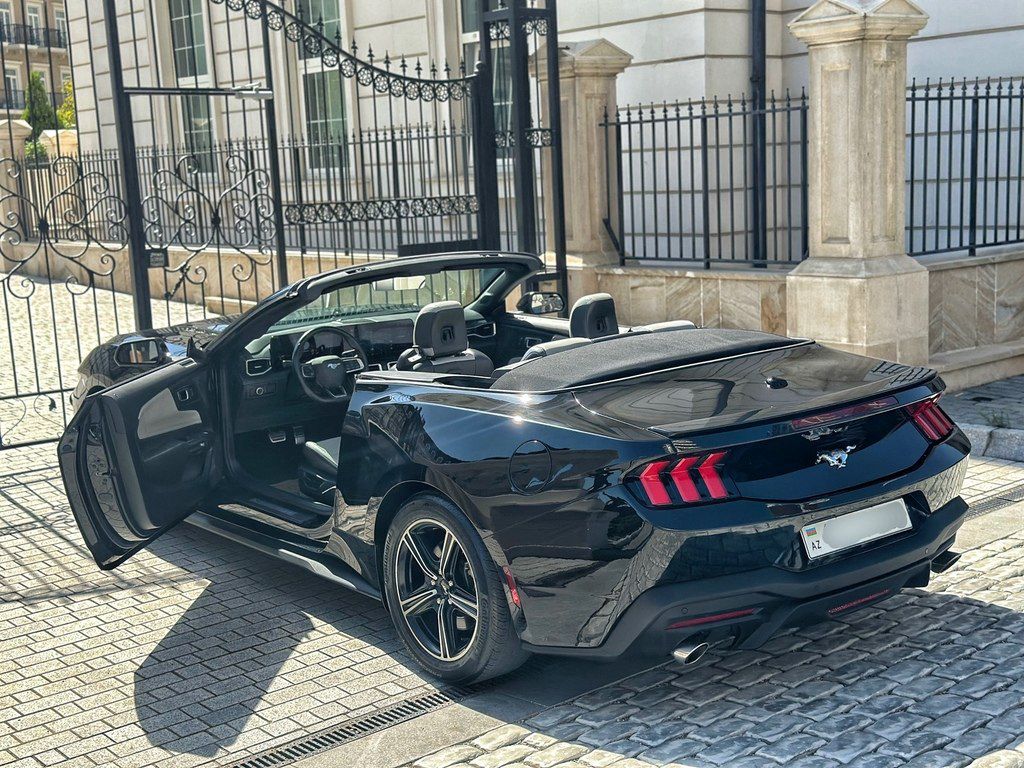 Ford Mustang, 2.3 L, 2024 il, 65 000 km — Avtomobillər, Bakı (2)