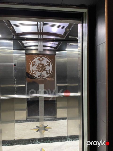 Satılır 3 otaqlı yeni tikili 135 m²