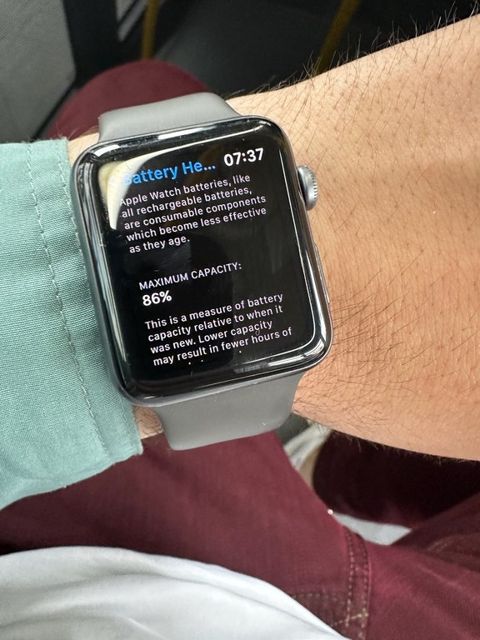 Apple Watch Series 3 Aluminum Space Gray 42mm — Bakı
