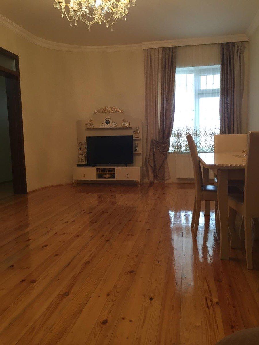 Satılır 4 otaqlı həyət evi/bağ evi 170 m² — Ev, villa, Bakı (4)