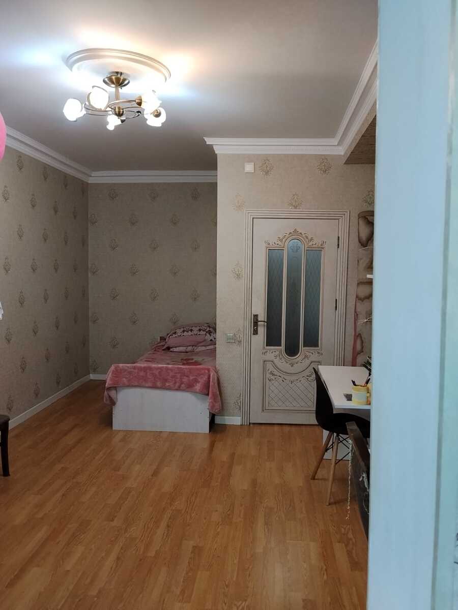 Satılır 2 otaqlı köhnə tikili 55 m² — Mənzil, Bakı (8)