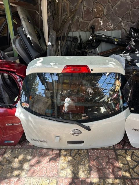 "Nissan Micra, Note, Tiida, Sunny" baqajı — Bakı