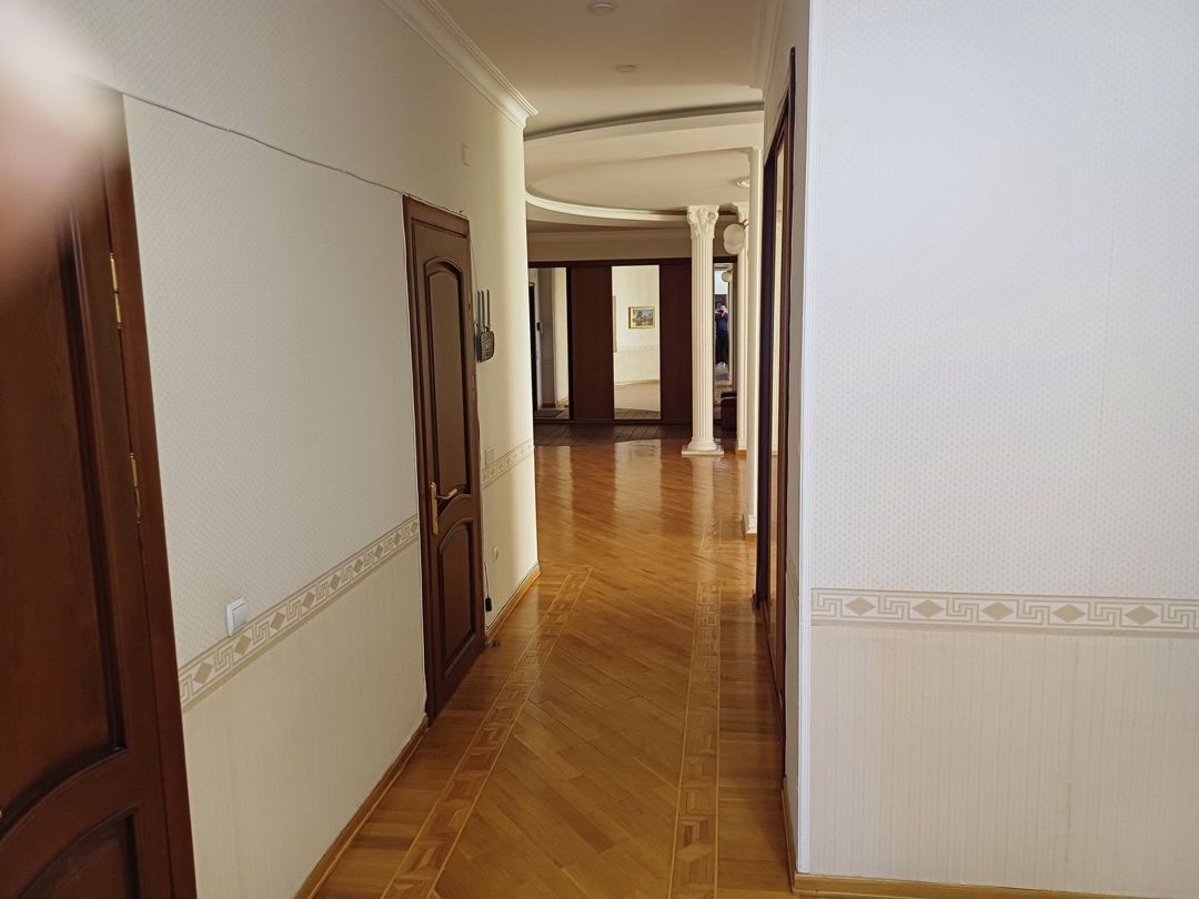 İcarəyə verilir 4 otaqlı yeni tikili 220 m² — Mənzil, Bakı (5)