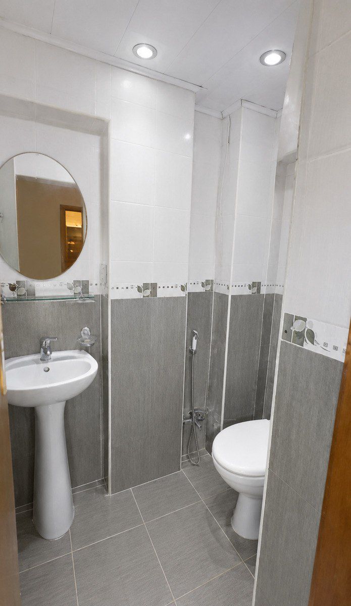 Satılır 4 otaqlı köhnə tikili 190 m² — Mənzil, Bakı (9)