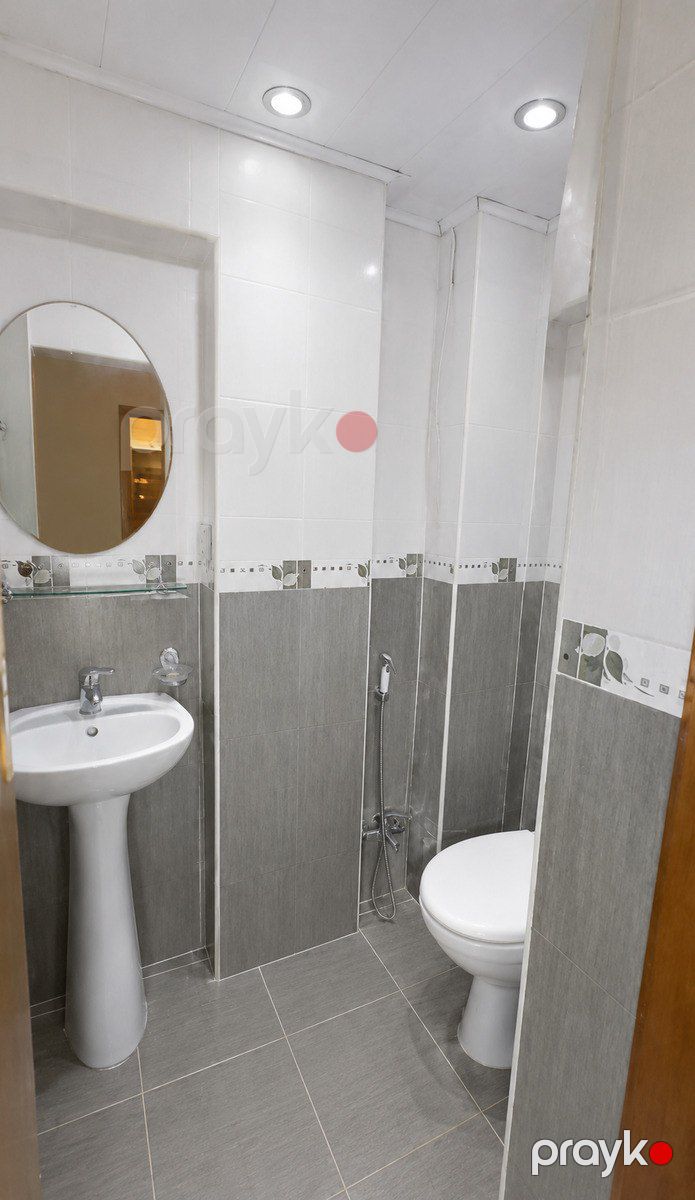 Satılır 4 otaqlı köhnə tikili 190 m² — Mənzil, Bakı (9)