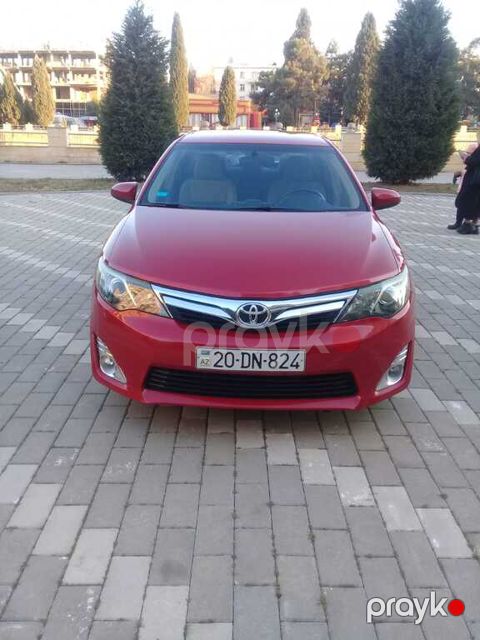 Toyota Camry, 2.5 L, 2014 il, 123 852 km