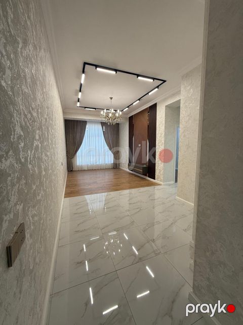 Satılır 3 otaqlı yeni tikili 79 m²