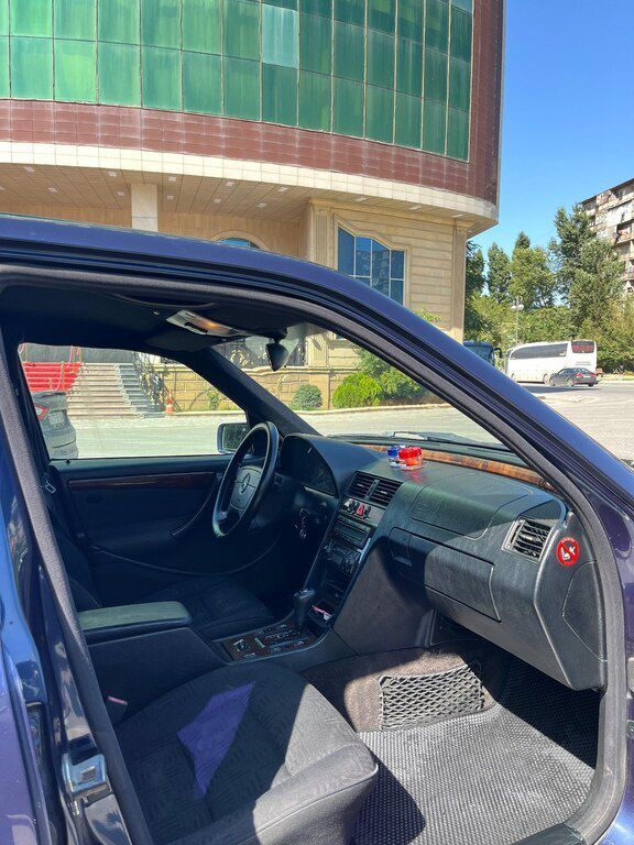 Mercedes C 200, 2.0 L, 1998 il, 339 000 km — Avtomobillər, Bakı (5)