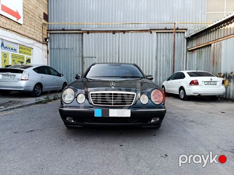 Mercedes E 270, 2.7 L, 1999 il, 406 000 km