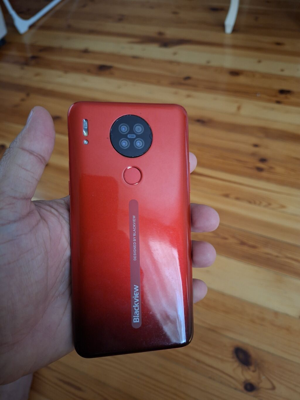 Blackview smartfon - Rəng: qırmızı-qara qradient arxa panel - Ekran — Digər smartfonlar, Mingəçevir (3)