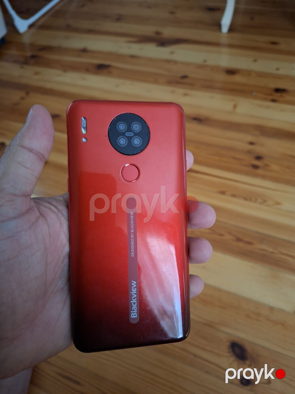 Blackview smartfon - Rəng: qırmızı-qara qradient arxa panel - Ekran — Digər smartfonlar, Mingəçevir (3)