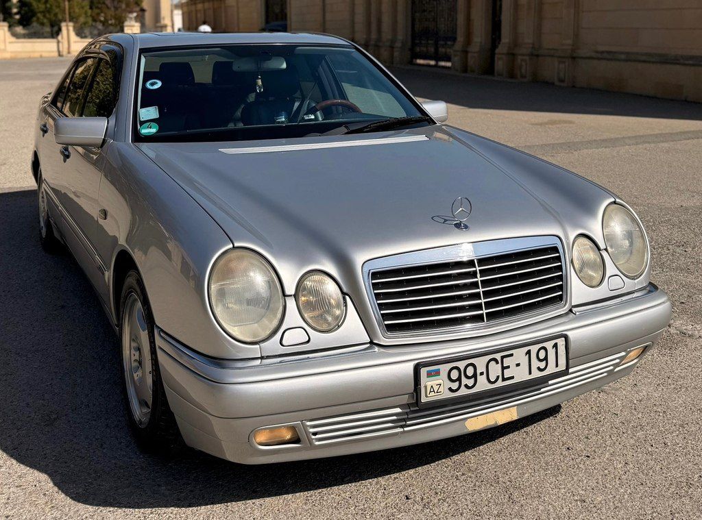 Mercedes E 280, 2.8 L, 1998 il, 380 000 km — Avtomobillər, Bakı (5)