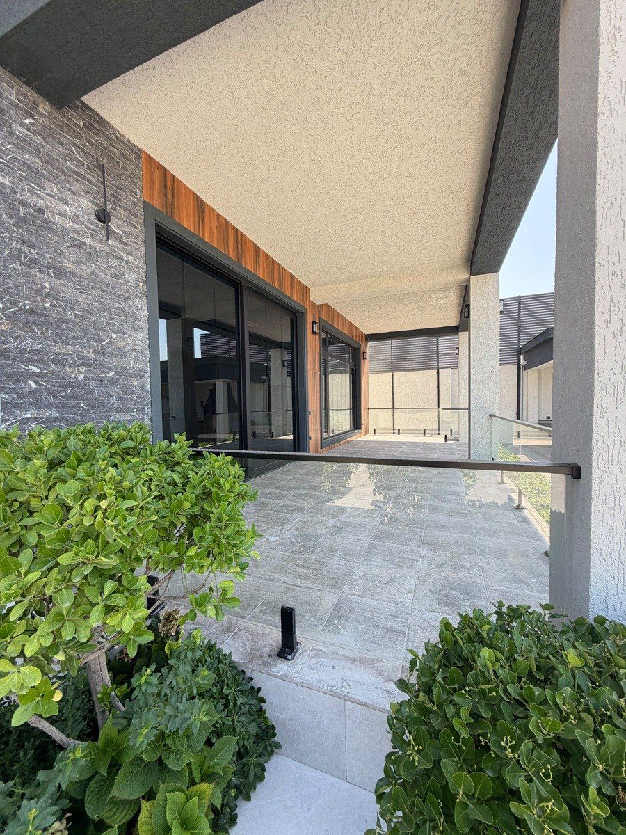 Satılır 5 otaqlı həyət evi/bağ evi 400 m² — Ev, villa, Bakı (12)