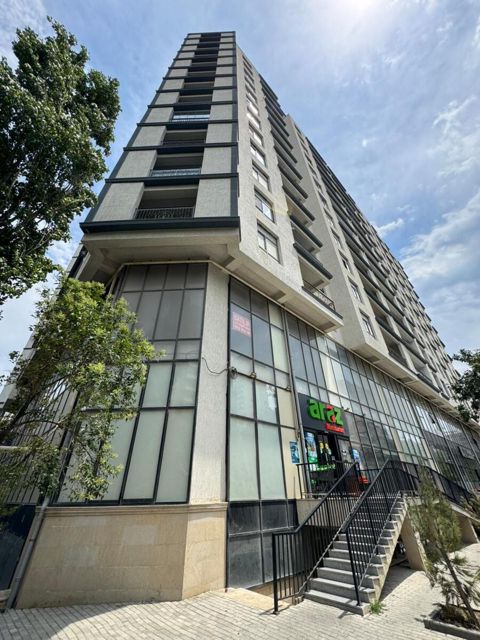 Satılır 3 otaqlı yeni tikili 155 m² — Bakı