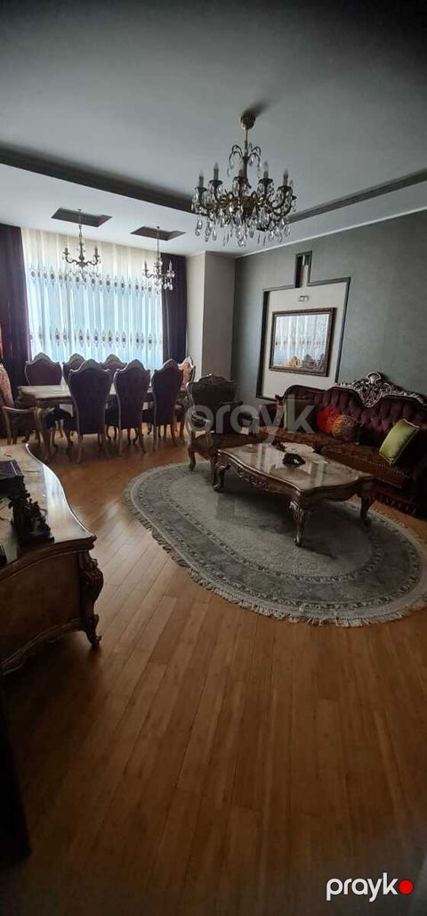 Satılır 3 otaqlı yeni tikili 157 m²