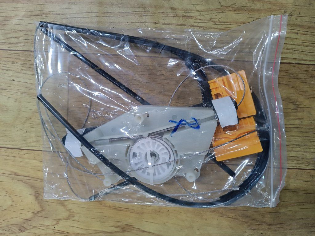"Volkswagen Tuareg" qapı trosu — Ehtiyat hissələri və aksesuarlar, Bakı (2)