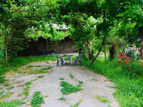 Satılır 6 otaqlı həyət evi/bağ evi 18000 m² — Quba