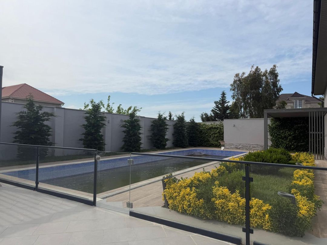 Satılır 5 otaqlı həyət evi/bağ evi 400 m² — Ev, villa, Bakı (7)