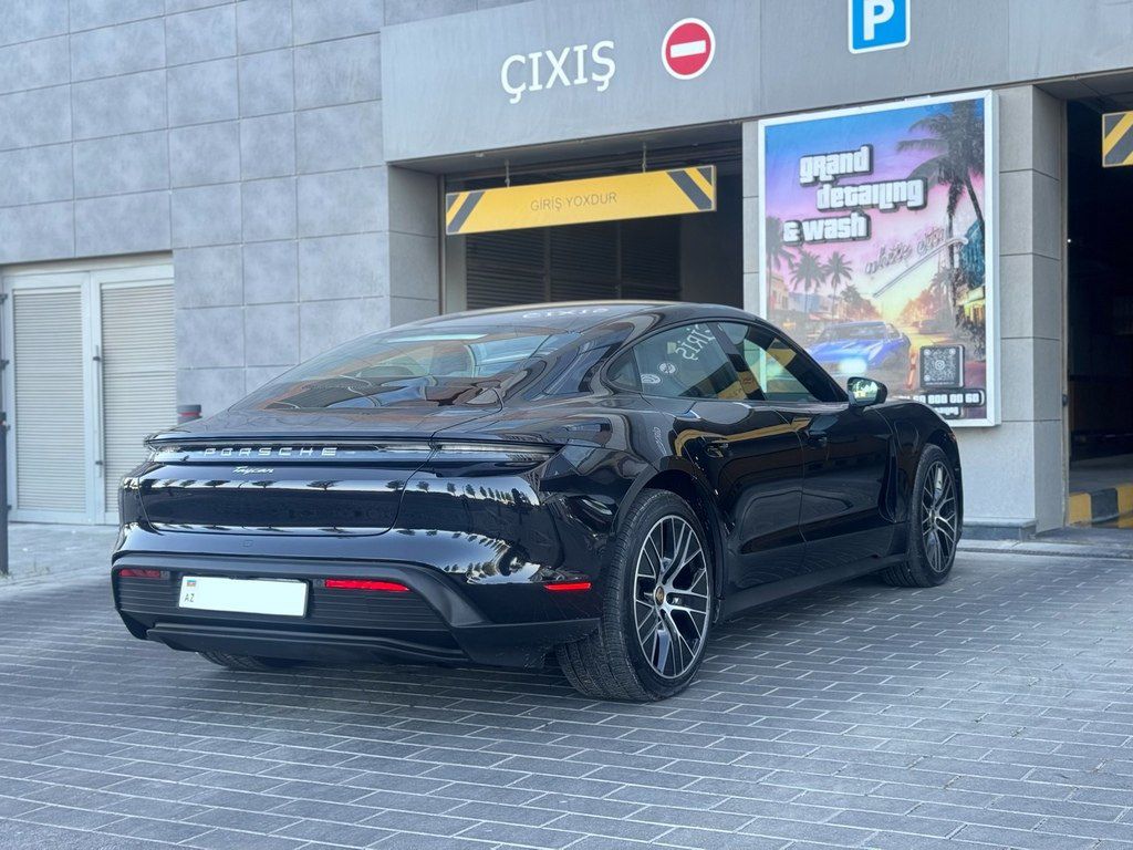 Porsche Taycan, 79.2 kWh, 2023 il, 4 900 km — Avtomobillər, Bakı (5)
