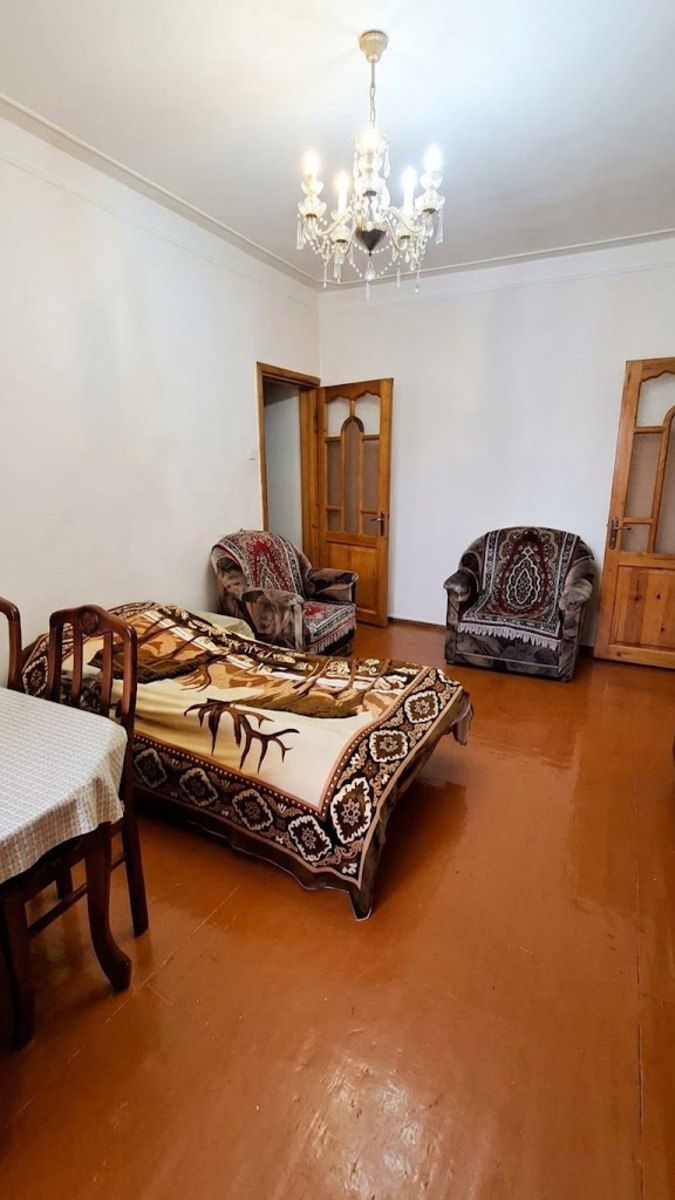 Satılır 5 otaqlı köhnə tikili 124.8 m² — Mənzil, Bakı (2)