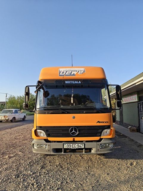 Mercedes Atego 818, 4.3 L, 2007 il, 725 871 km — Salyan