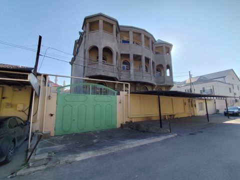 Villa, Binəqədi r — Bakı