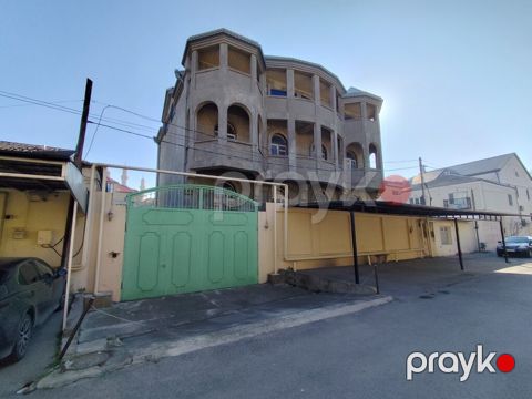 Villa, Binəqədi r