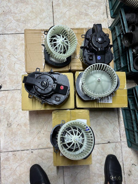 "Porsche / Volkswagen 7P0820021B" qızdırıcı pərin mühərriki — Ehtiyat hissələri və aksesuarlar, Bakı (2)