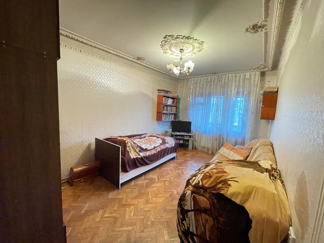 Satılır 5 otaqlı köhnə tikili 125 m² — Mənzil, Bakı (4)