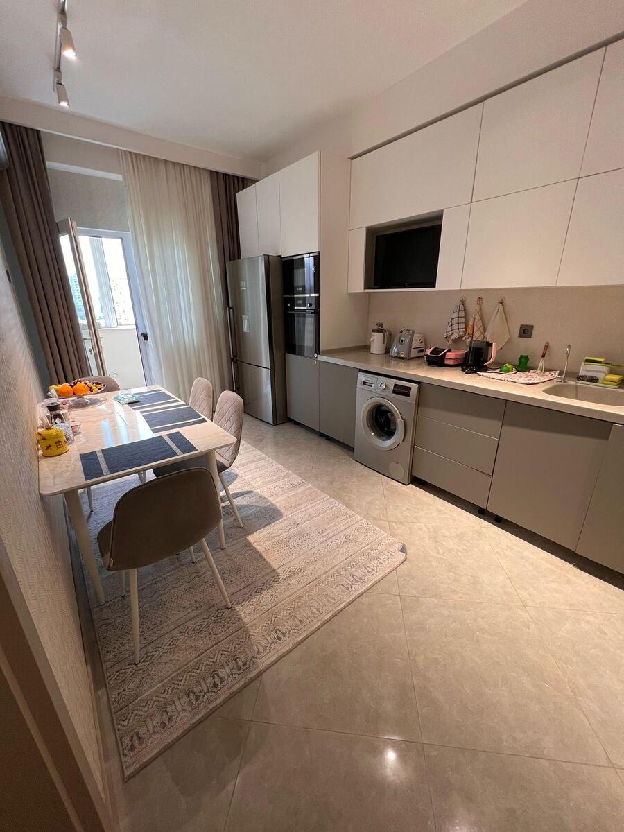 Satılır 4 otaqlı yeni tikili 200 m² — Mənzil, Bakı (8)