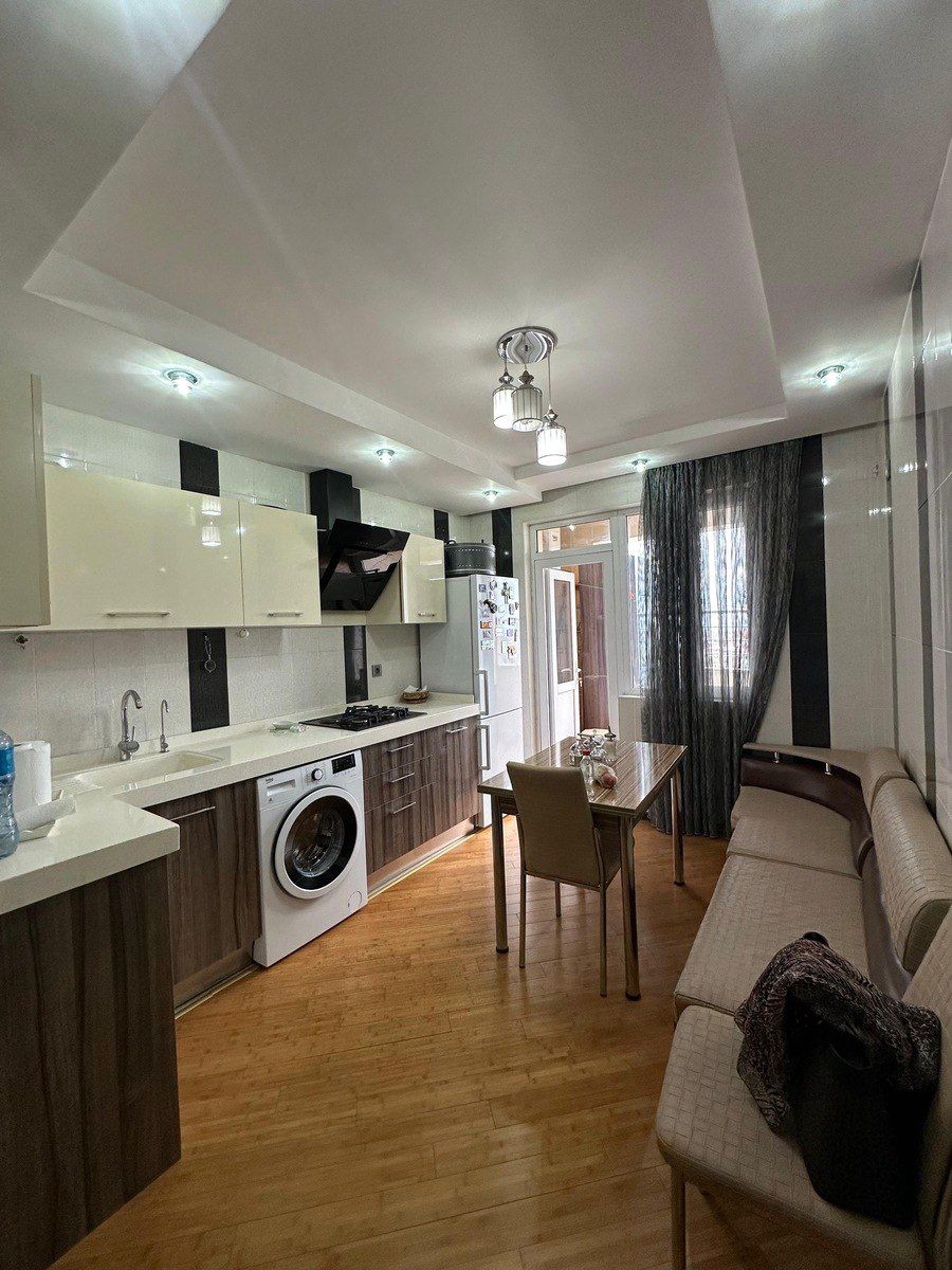 İcarəyə verilir 4 otaqlı yeni tikili 153 m² — Mənzil, Bakı (11)