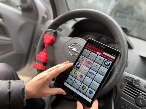 Diaqnostika cihazı "Launch" — Bakı