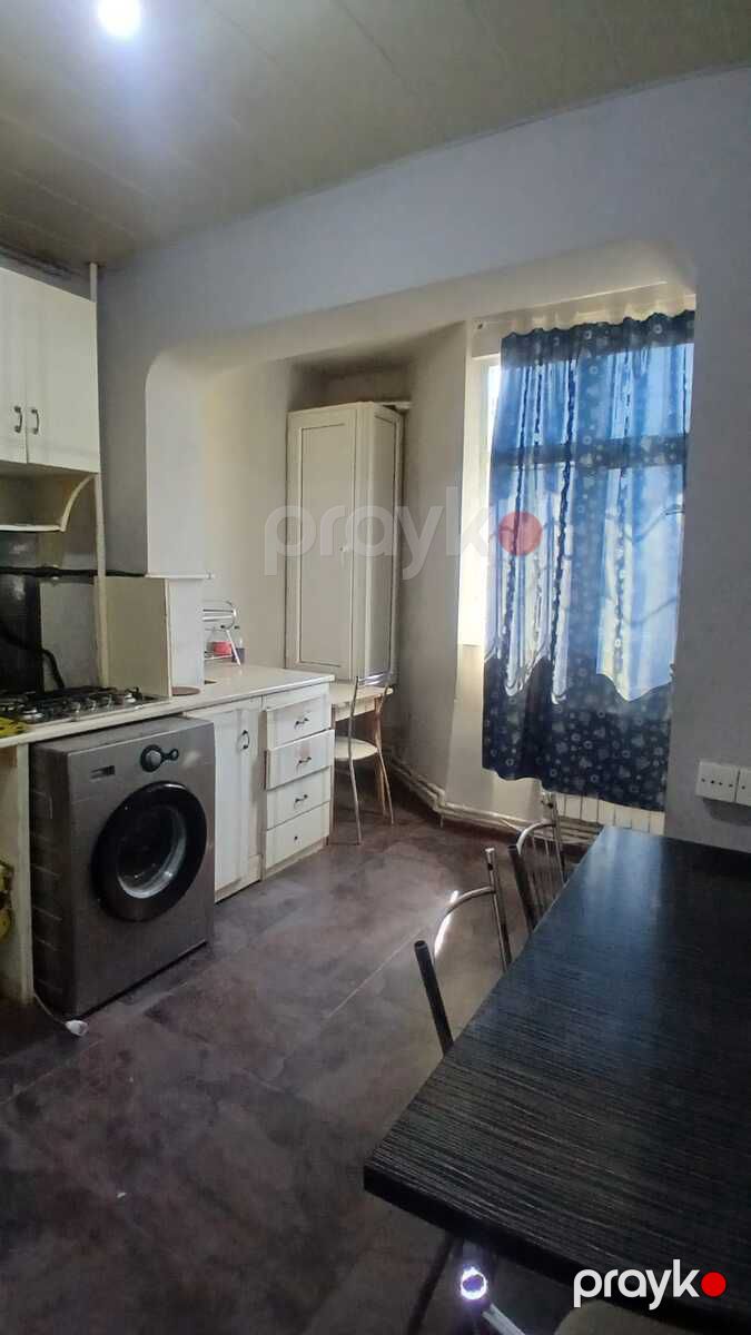 İcarəyə verilir 6 otaqlı köhnə tikili 100 m² — Mənzil, Bakı (12)