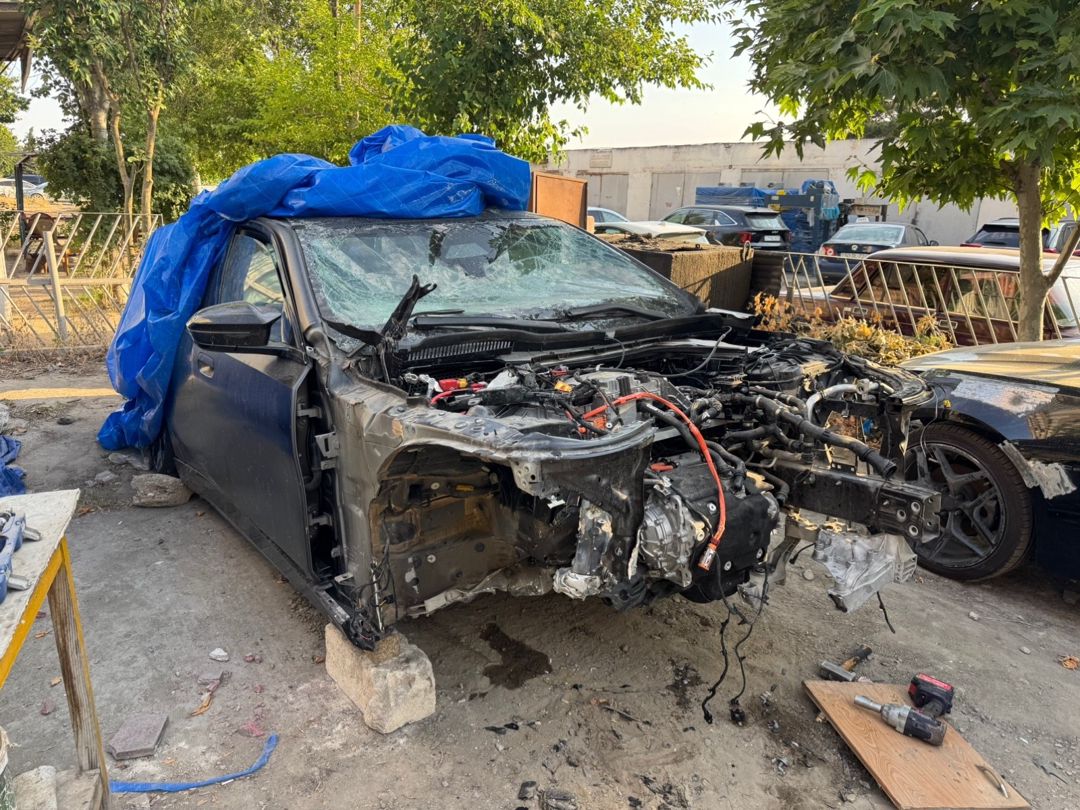 BMW i5 M60 ehtiyat hissələri — Ehtiyat hissələri və aksesuarlar, Bakı (2)
