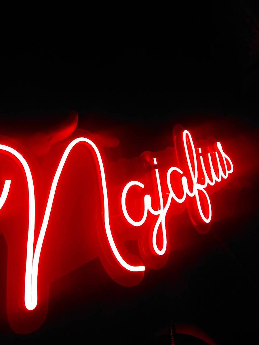 Neon dekorları — Reklama, IT, marketing, Bakı (10)