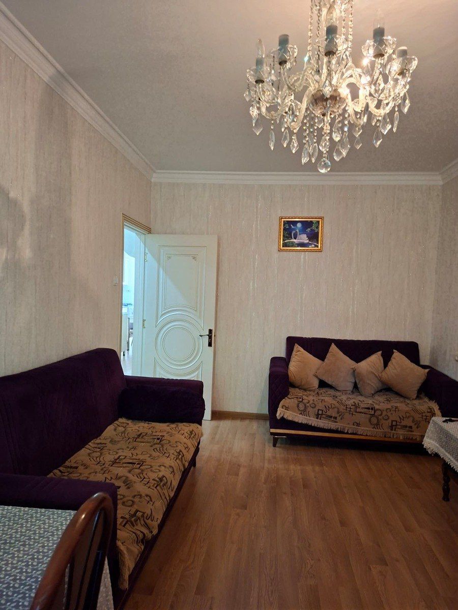 Satılır 3 otaqlı köhnə tikili 90 m² — Mənzil, Bakı (2)