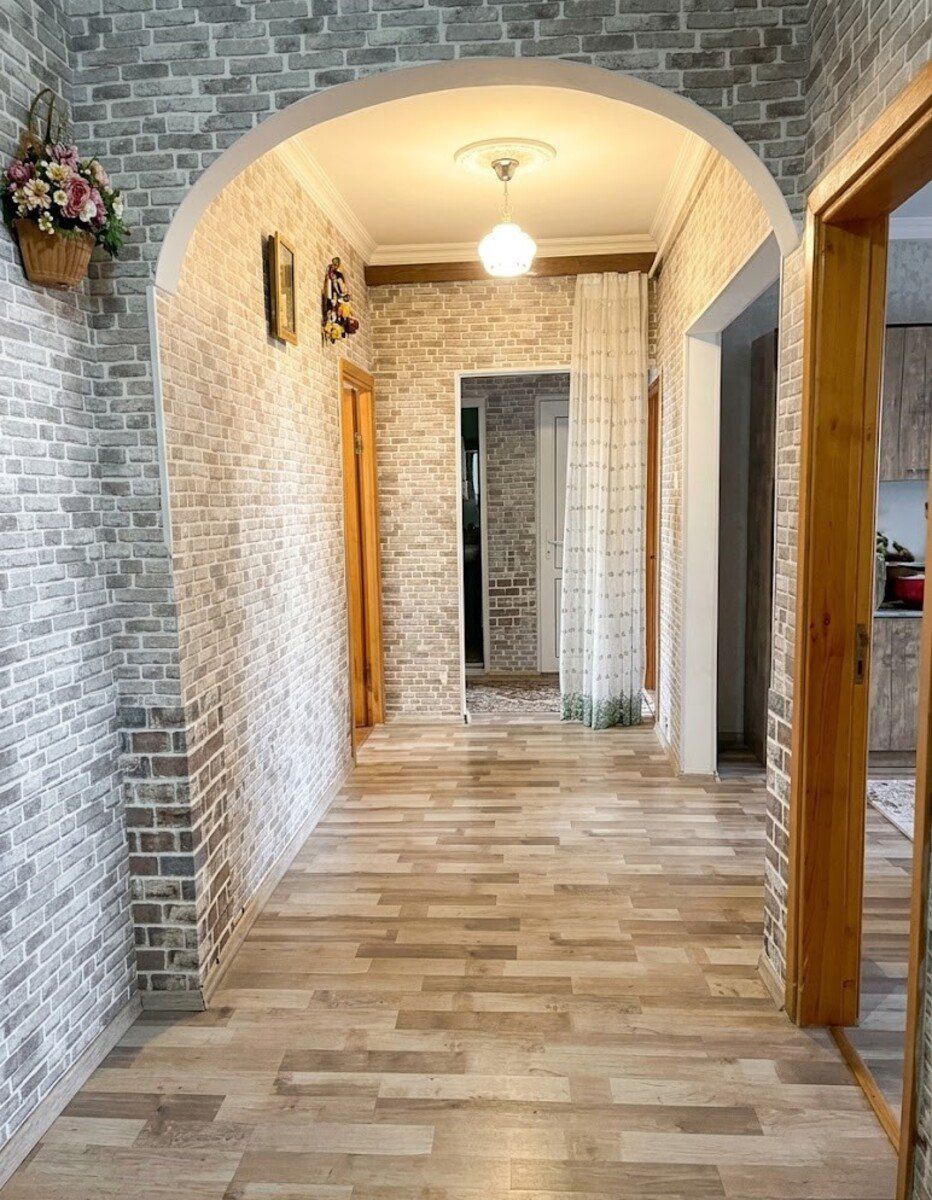 Satılır 5 otaqlı köhnə tikili 123.7 m² — Mənzil, Bakı (2)