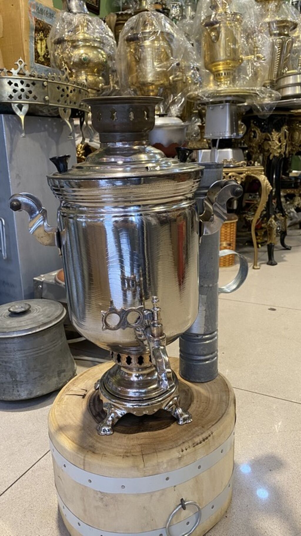 Klassik metal samovar – kömür/odunla işləyən model - Material — Samovarlar, Bakı