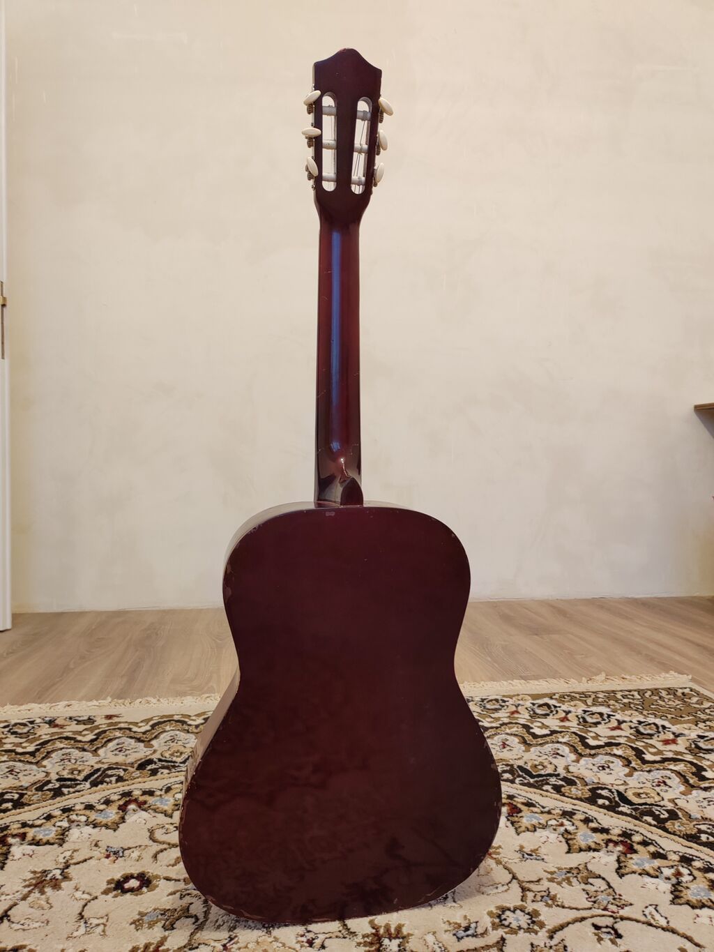 Klassik gitara, İşlənmiş, Ünvandan götürmə, Pulsuz çatdırılma, Ödənişli çatdırılma — Gitarlar və digər simli alətlər, Digah (2)